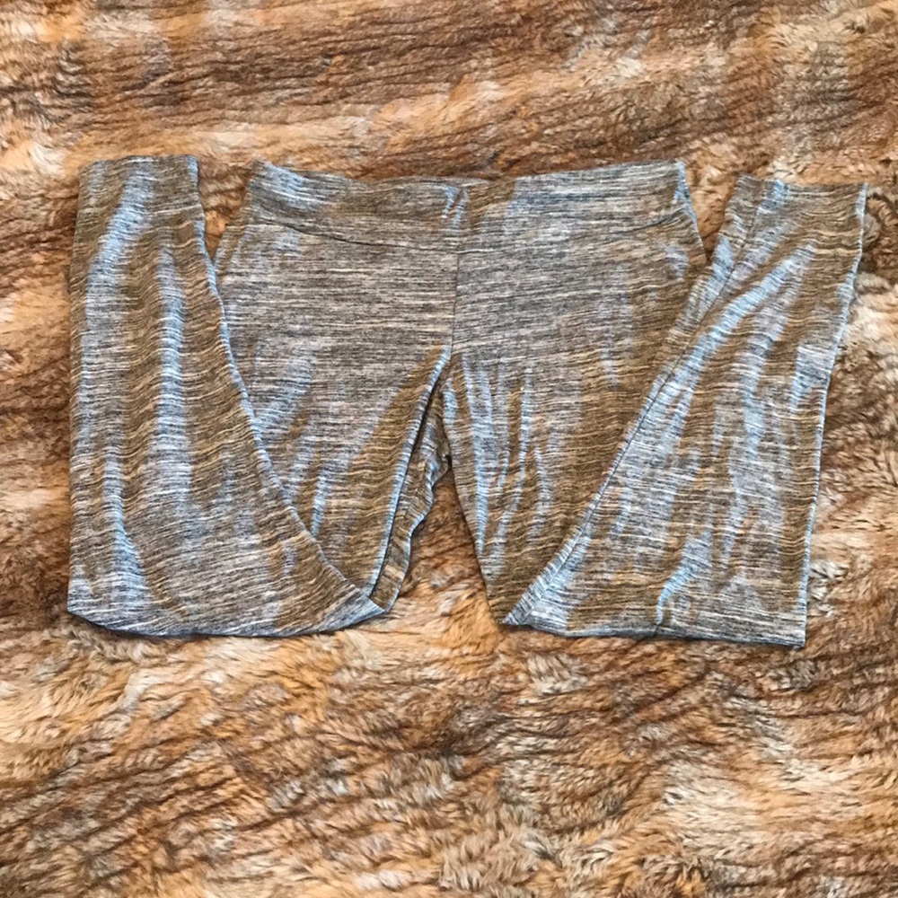 Grey leggings